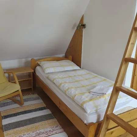 Zubrovica Country house *