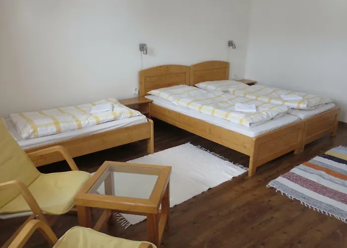 컨트리하우스 Zubrovica *